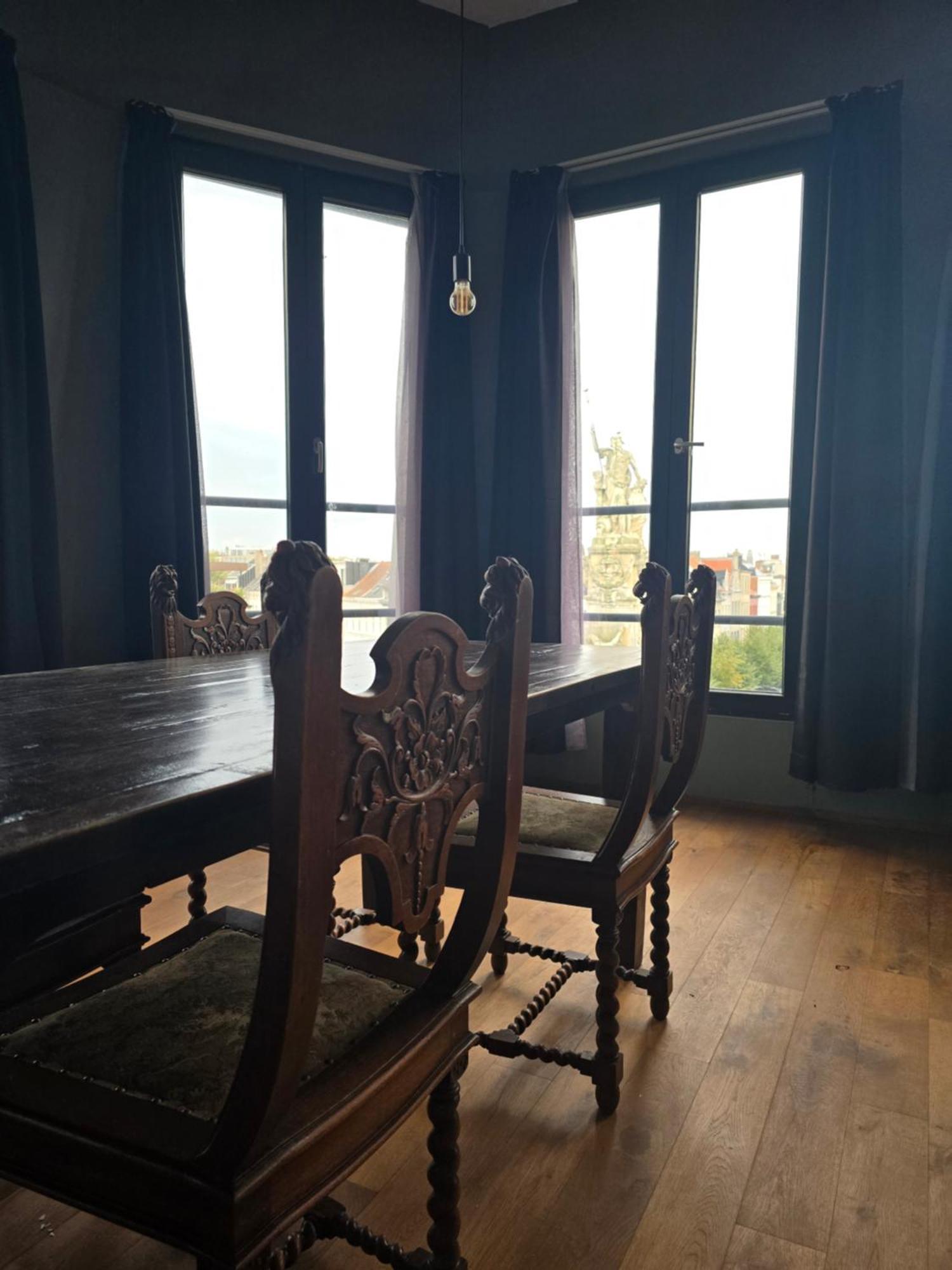 Apartment Living History - Marnix Antwerpen